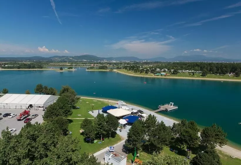 בית מלון כפרי Ramada Graz