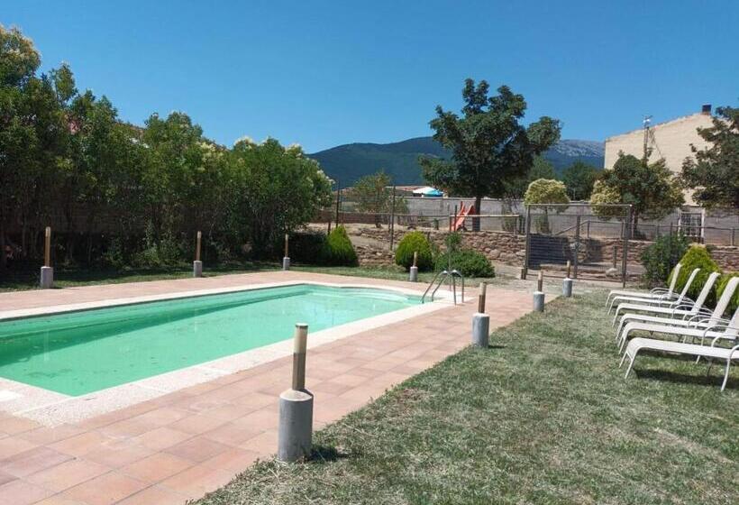 Hotelli Restaurante Comendador Añon De Moncayo