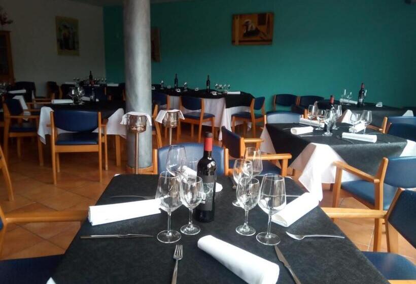 Hotelli Restaurante Comendador Añon De Moncayo