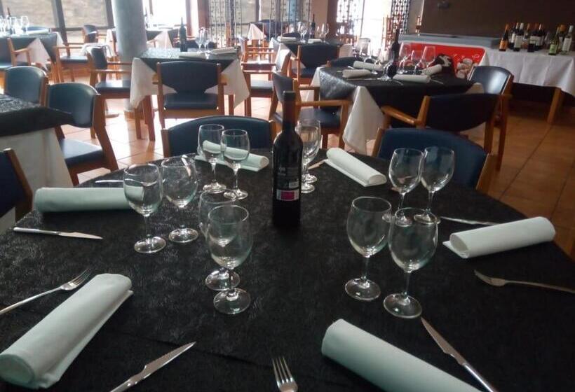 Hotelli Restaurante Comendador Añon De Moncayo