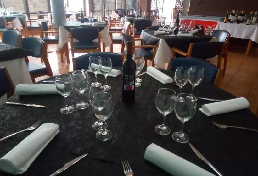 Hotelli Restaurante Comendador Añon De Moncayo
