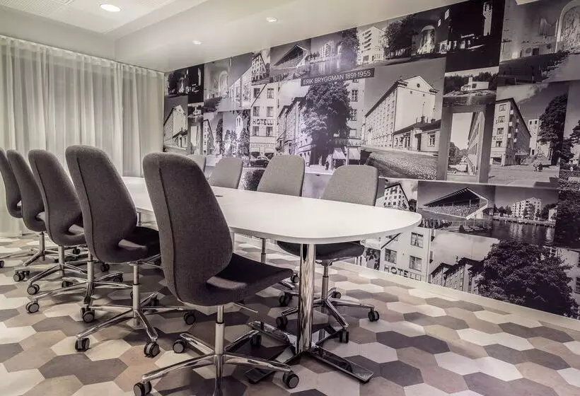 호텔 Scandic Plaza Turku