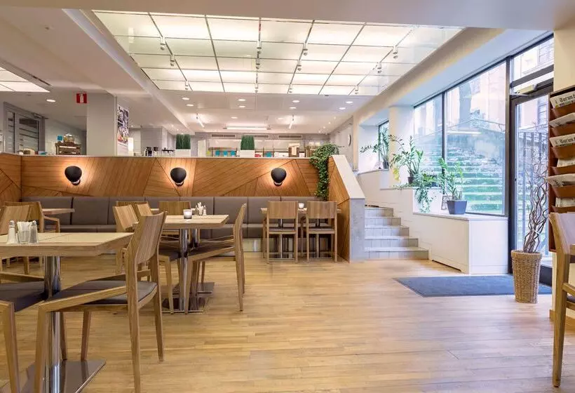 호텔 Scandic Plaza Turku