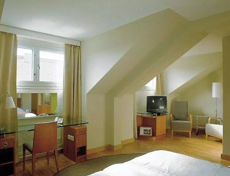 호텔 Scandic Plaza Turku