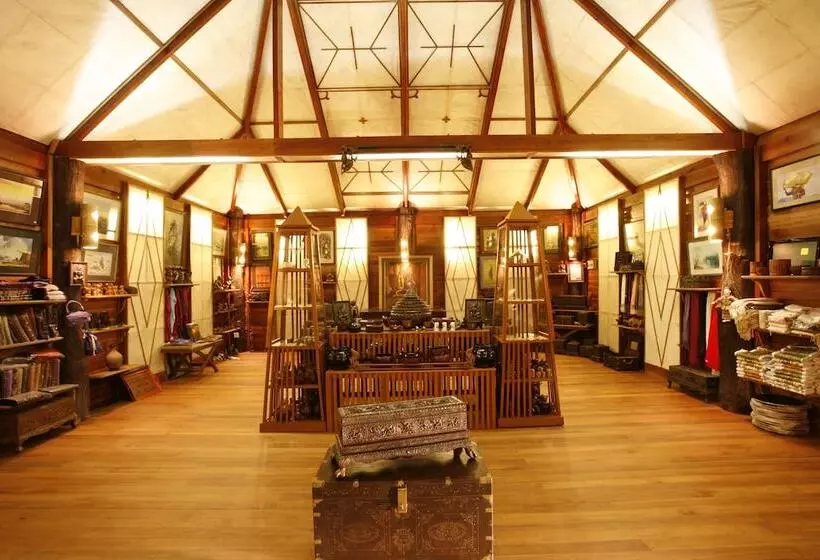 Inle Lake View Resort & Spa