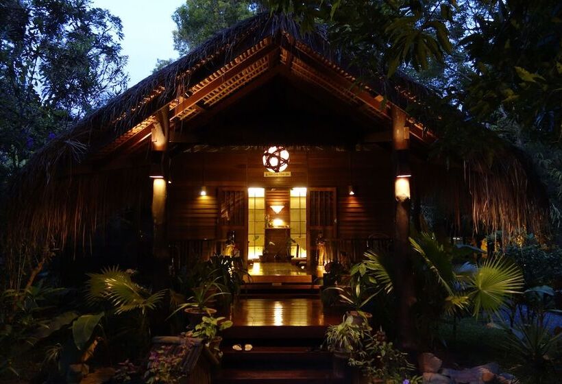 Inle Lake View Resort & Spa