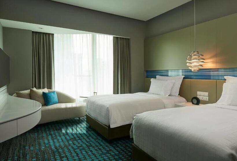 Pullman Kuala Lumpur City Centre Hotel & Residences