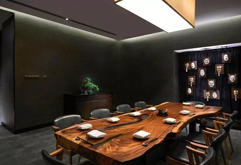 Pullman Kuala Lumpur City Centre Hotel & Residences