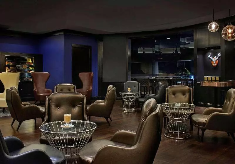 Pullman Kuala Lumpur City Centre Hotel & Residences