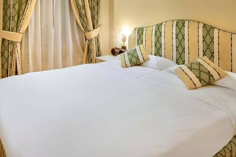 Residence St. Andrew's Palace