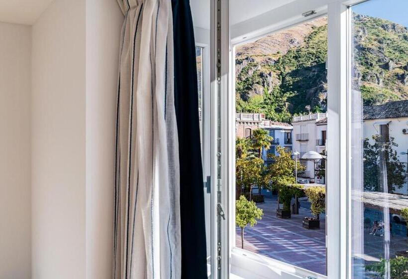 فندق Ciudad De Cazorla