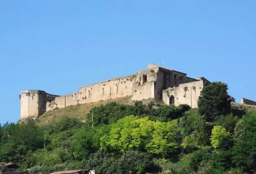 7 Sorelle B&b Camere In Pieno Centro Città Con Bagno Privato, Free High Speed Wi Fi, Netflix