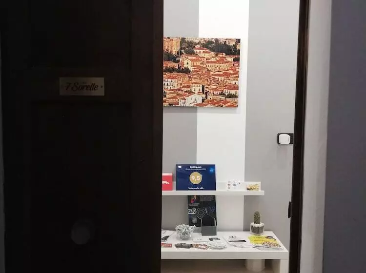 7 Sorelle B&b Camere In Pieno Centro Città Con Bagno Privato, Free High Speed Wi Fi, Netflix