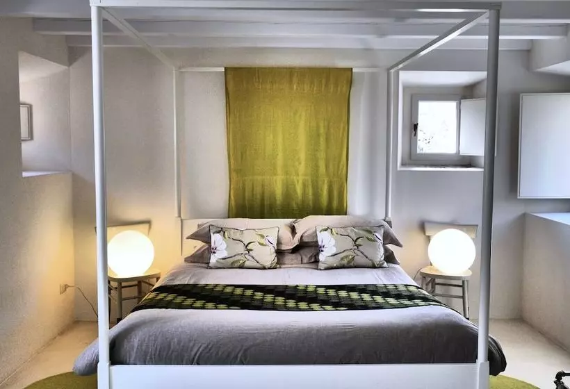 Aamiaismajoitus (B&B) Pianaura Suites