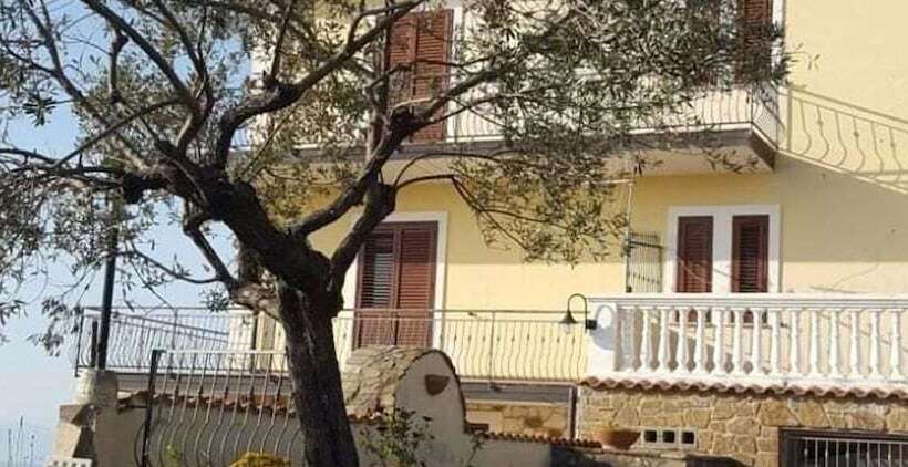 مبيت وإفطار Villa Malandrino Guest House