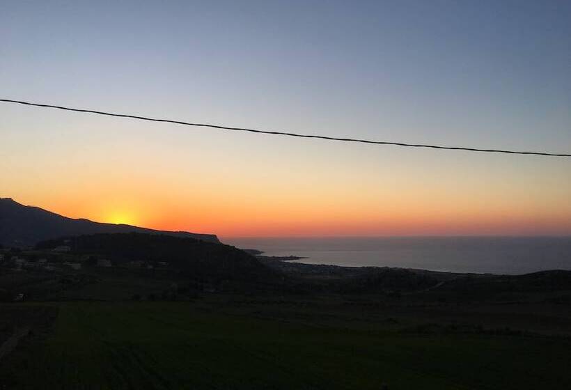 مبيت وإفطار Villa Panoramica Sul Mare