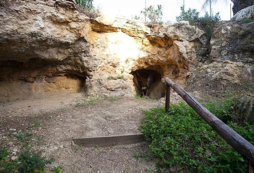 住宿加早餐  Villa Panoramica Sul Mare