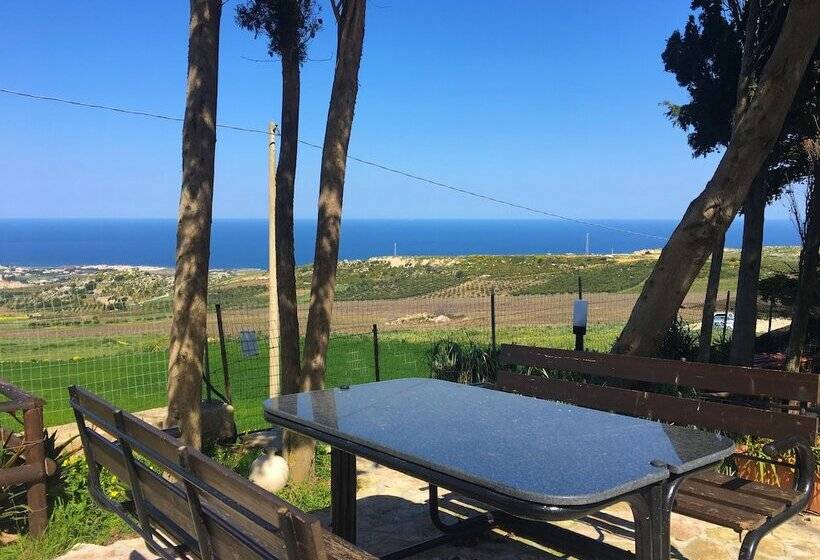 مبيت وإفطار Villa Panoramica Sul Mare