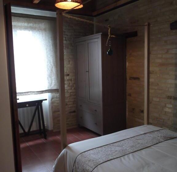 فندق ريفى Agriturismo Bassarì