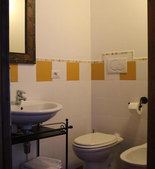 فندق ريفى Agriturismo Bassarì