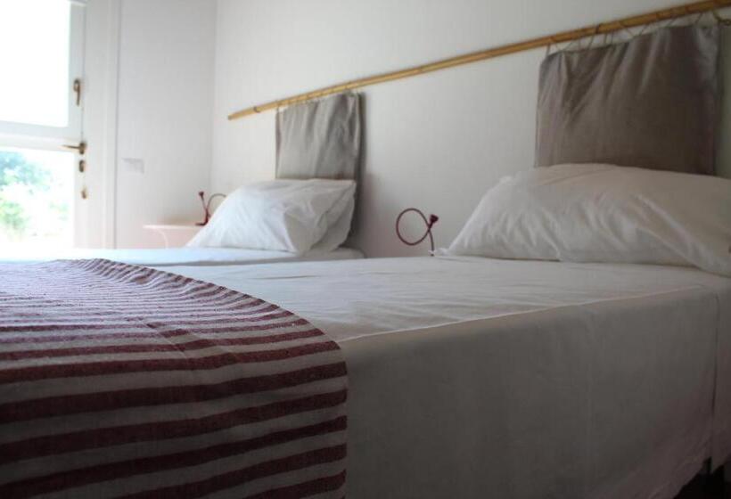 فندق ريفى Agriturismo Bassarì