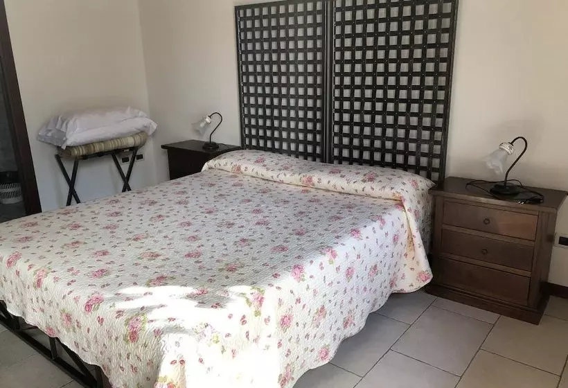 田舎風ホテル Azienda Agrituristica Masseria I Risi