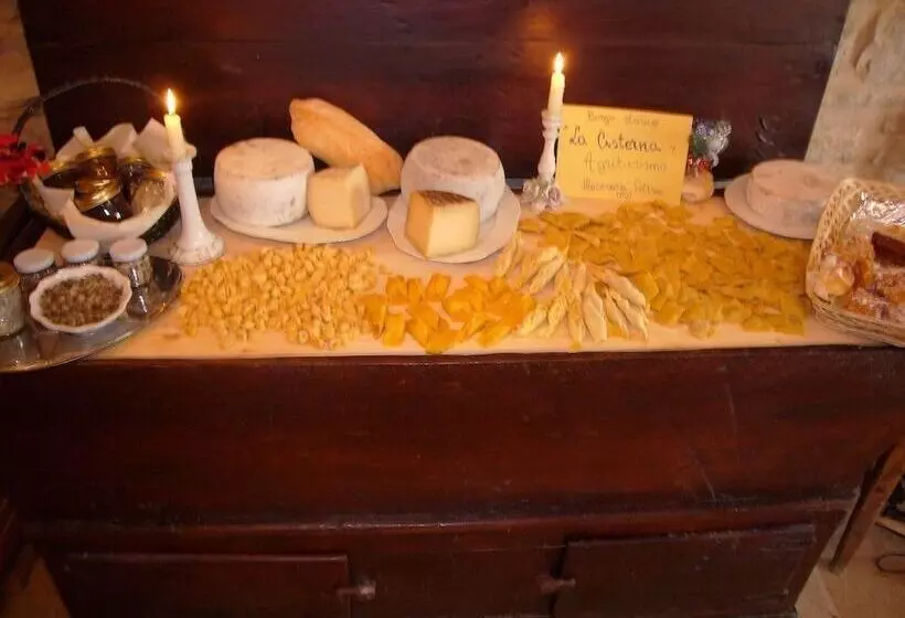 Maaseutuhotelli Borgo Storico Cisterna