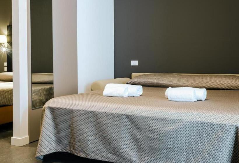 Пансион Garda Guest House