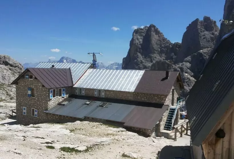Majatalo Rifugio Mulaz