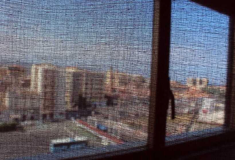 تختخواب و صبحانه Harmony Rooms