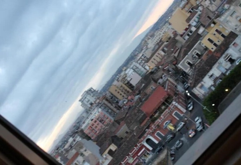 تختخواب و صبحانه Harmony Rooms