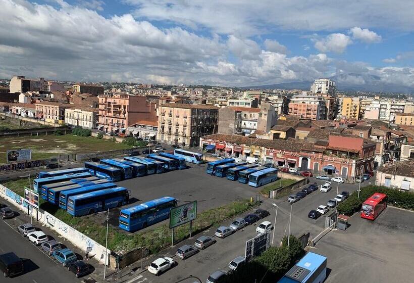 تختخواب و صبحانه Harmony Rooms