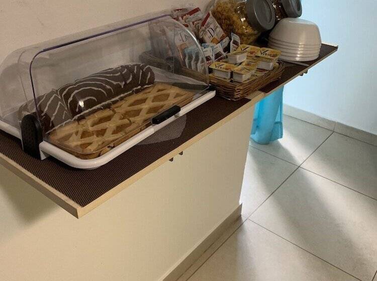 تختخواب و صبحانه Harmony Rooms