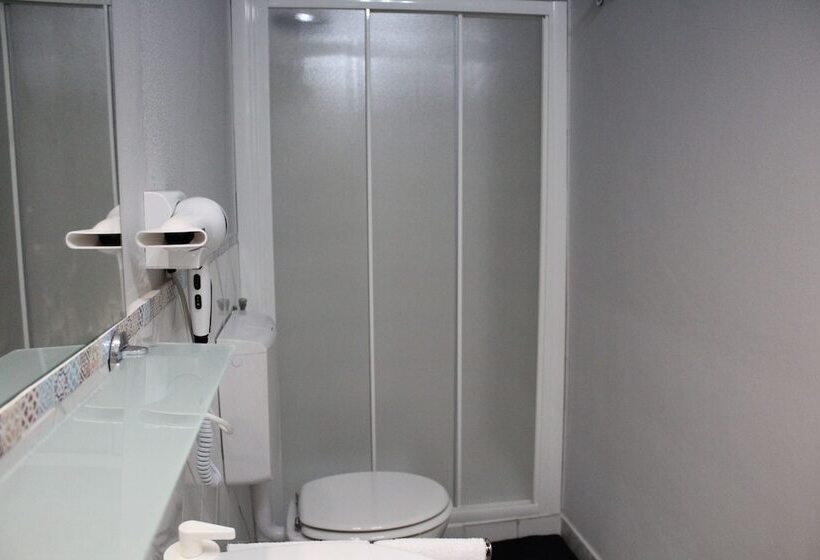 تختخواب و صبحانه Harmony Rooms