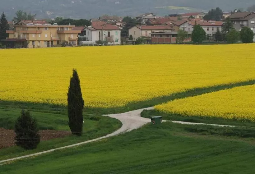 Aamiaismajoitus (B&B) Palazzo Santinelli