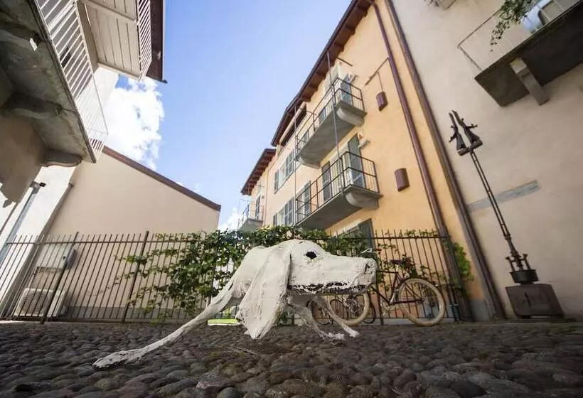 تختخواب و صبحانه Winebnb