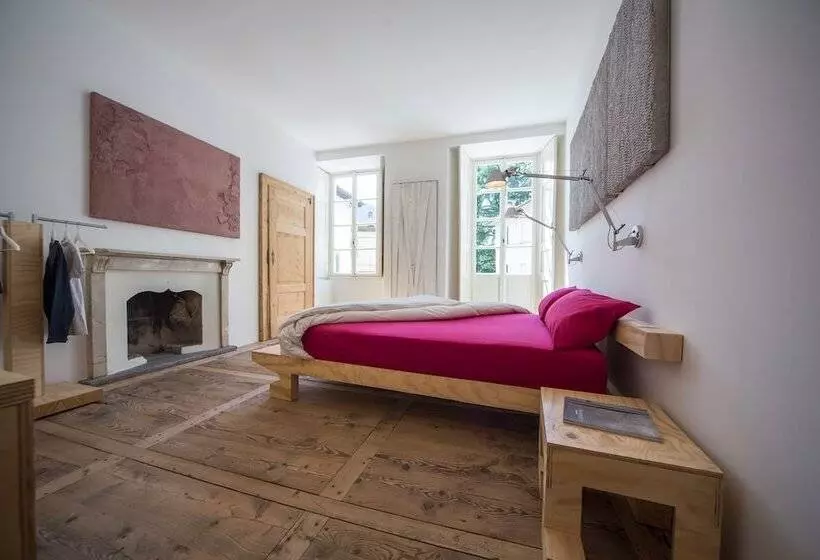 تختخواب و صبحانه Winebnb