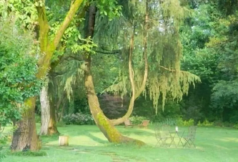 Maaseutuhotelli Agriturismo Cascina Pezzolo