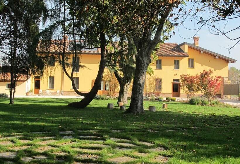 田舎風ホテル Agriturismo Cascina Pezzolo