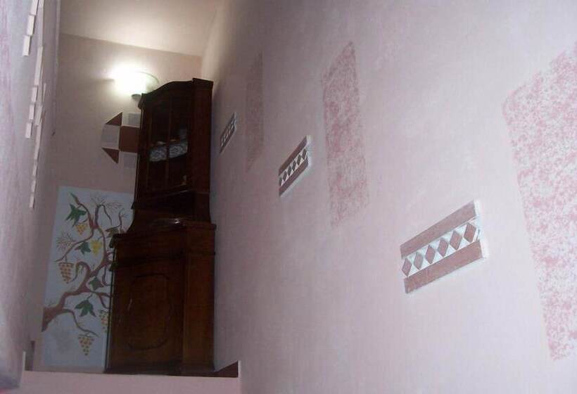 فندق ريفى Agriturismo Il Grillo Parlante