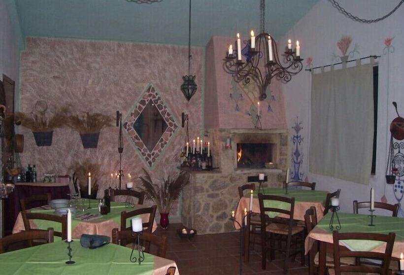 فندق ريفى Agriturismo Il Grillo Parlante