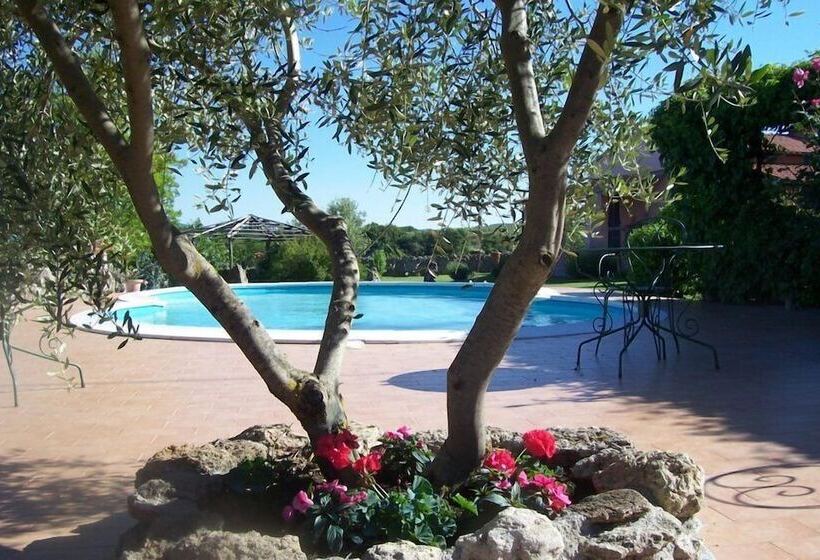 فندق ريفى Agriturismo Il Grillo Parlante