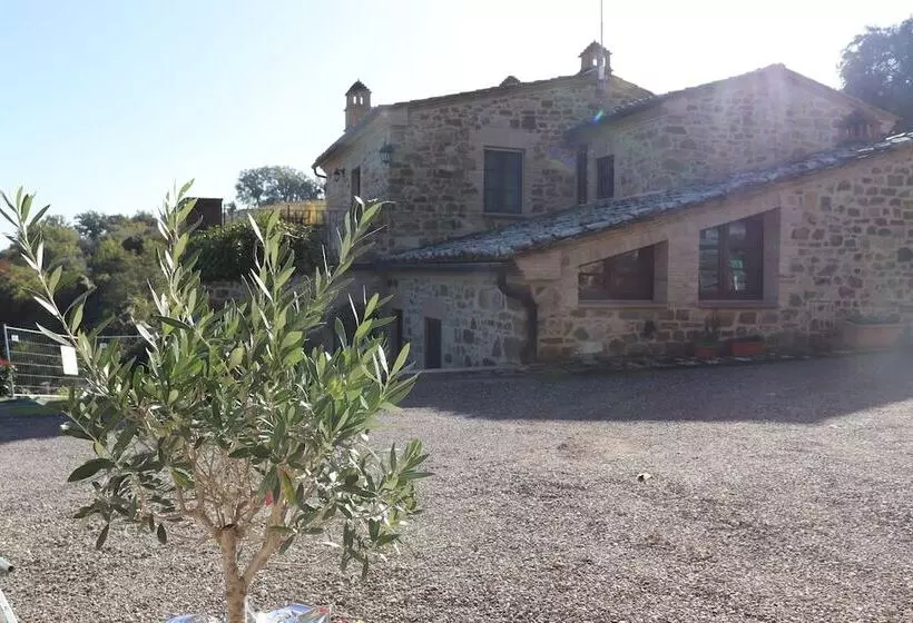 Maaseutuhotelli Agriturismo La Casella