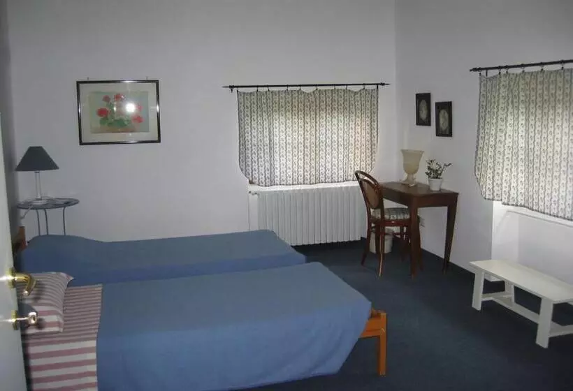 Maaseutuhotelli B&b Monvicino