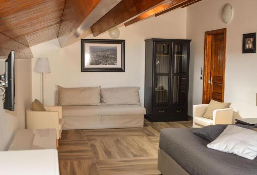 Palazzo Candida B&b