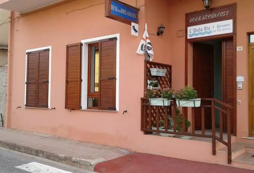 ベッドアンドブレックファースト L Onda Blu