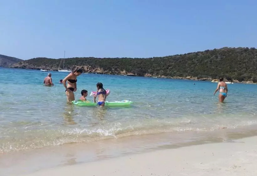 ベッドアンドブレックファースト L Onda Blu