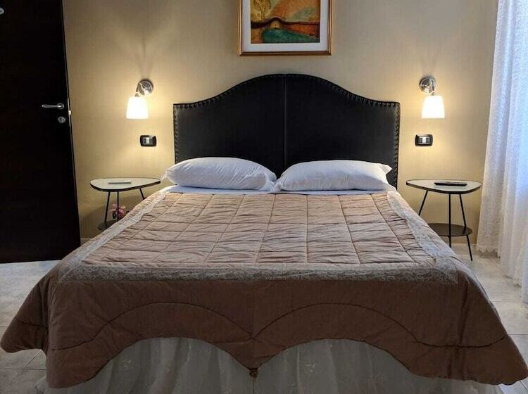 住宿加早餐  La Crisalide