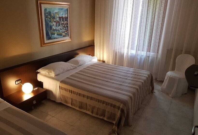 住宿加早餐  La Crisalide