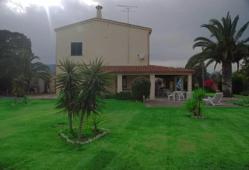 Aamiaismajoitus (B&B) Sorecanu